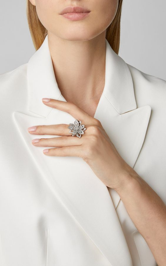 The Best Engagement Ring Style for Every Zodiac Sign